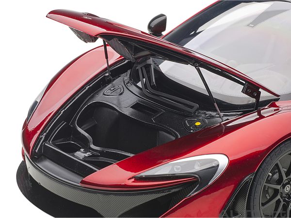 Mclaren P1 Volcano Red with Carbon Top 1/12 Model Car by Autoart - Image 5