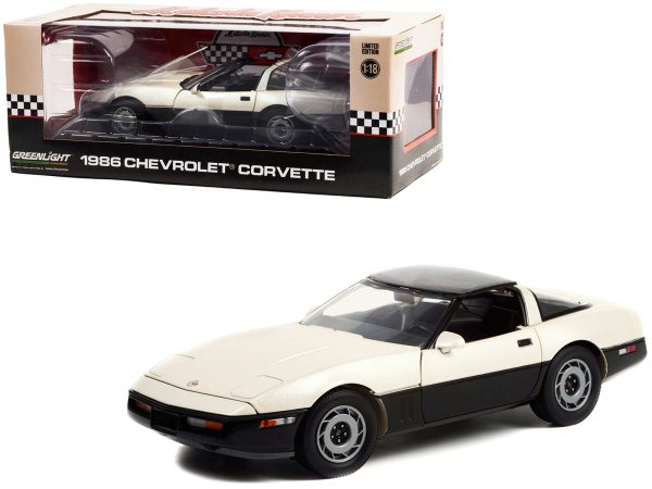 1986 Chevrolet Corvette Convertible Silver Beige Metallic and Black "Malcom Konner Commemorative Edition" 1/18 Diecast Model Car by Greenlight - Image 2