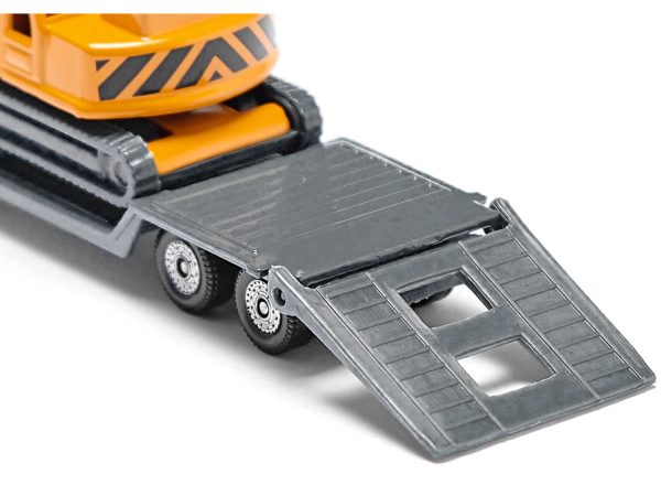 Truck with Low Loader Trailer and Excavator Yellow Diecast Model by Siku - Image 3