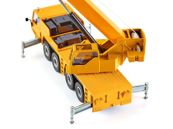 Mobile Crane Yellow 1/55 Diecast Model by Siku - Image 3