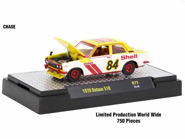 "Auto Meets" Set of 6 Cars IN DISPLAY CASES Release 72 Limited Edition 1/64 Diecast Model Cars by M2 Machines - Image 2