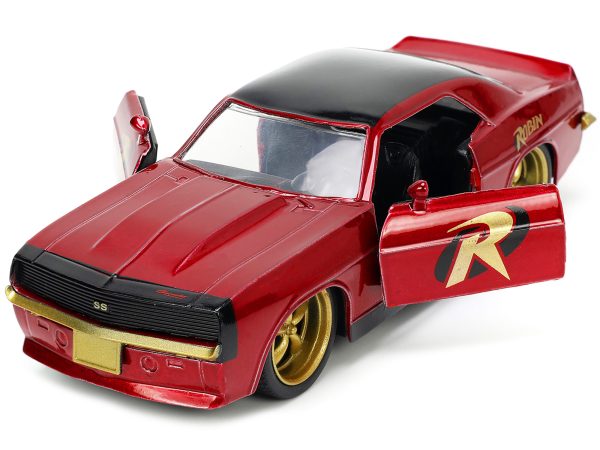1969 Chevrolet Camaro Dark Red Metallic with Black Top and Robin Diecast Figure "Batman" "Hollywood Rides" Series 1/32 Diecast Model Car by Jada - Image 4