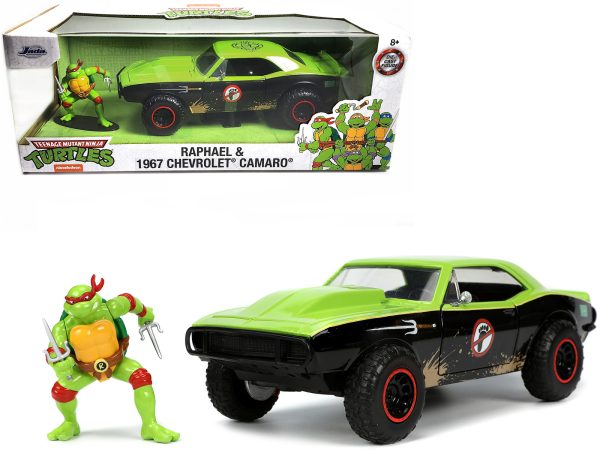 1967 Chevrolet Camaro Offroad Bright Green and Matt Black (Dirty Version) and Raphael Diecast Figure "Teenage Mutant Ninja Turtles" "Hollywood Rides" Series 1/24 Diecast Model Car by Jada - Image 5