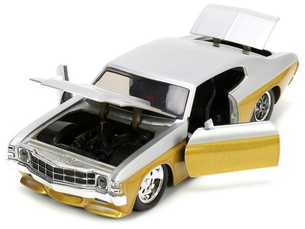 1970 Chevrolet Chevelle SS Gold and Silver Metallic "Bigtime Muscle" 1/24 Diecast Model Car by Jada - Image 3