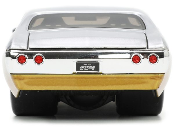 1970 Chevrolet Chevelle SS Gold and Silver Metallic "Bigtime Muscle" 1/24 Diecast Model Car by Jada - Image 4