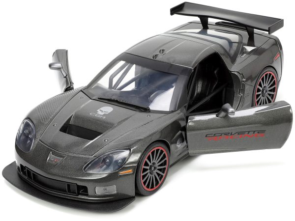 2005 Chevrolet Corvette C6-R Dark Gray Metallic "Corvette Racing" "Bigtime Muscle" Series 1/24 Diecast Model Car by Jada - Image 3
