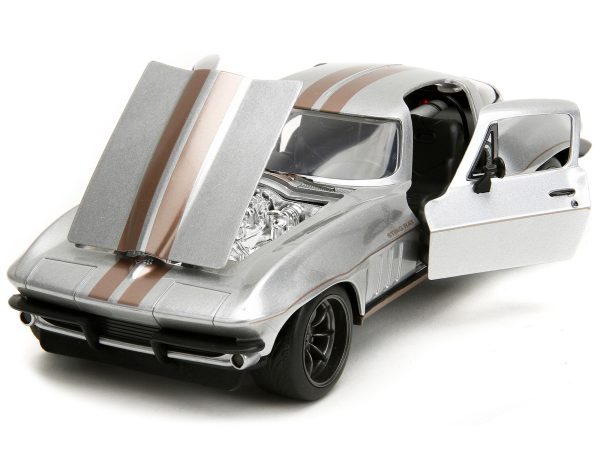 1966 Chevrolet Corvette Silver Metallic with Bronze Stripes "Bigtime Muscle" Series 1/24 Diecast Model Car by Jada - Image 4