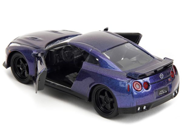 2009 Nissan GT-R (R35) Purple Metallic "Pink Slips" Series 1/32 Diecast Model Car by Jada - Image 4