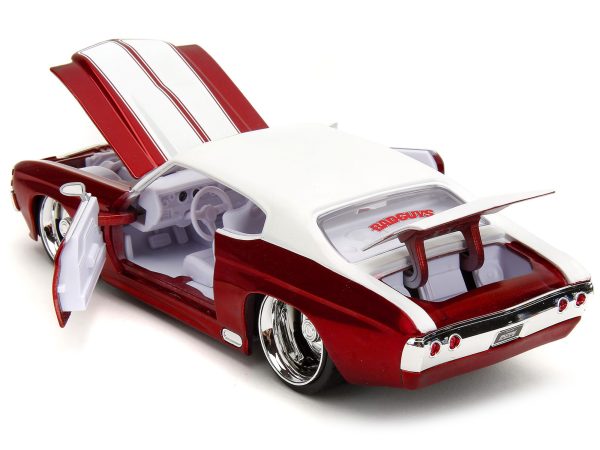 1971 Chevrolet Chevelle SS Candy Red with White Top White Stripes and White Interior "Bigtime Muscle" Series 1/24 Diecast Model Car by Jada - Image 2