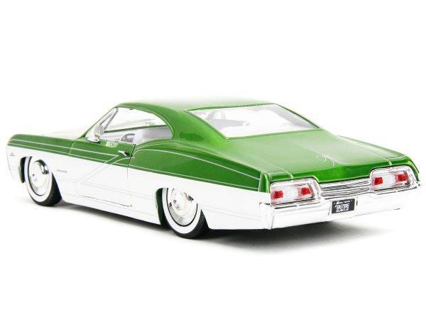 1967 Chevrolet Impala SS Green Metallic and White with White Interior "Bigtime Muscle" Series 1/24 Diecast Model Car by Jada