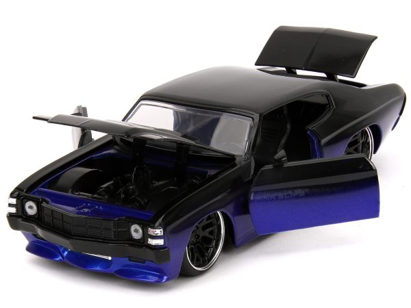 1971 Chevrolet Chevelle SS Black and Blue "Pink Slips" Series 1/24 Diecast Model Car by Jada - Image 3