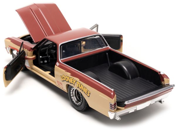 1967 Chevrolet El Camino Brown and Beige with Graphics and Tasmanian Devil (Taz) Diecast Figure "Looney Tunes" "Hollywood Rides" Series 1/24 Diecast Model Car by Jada - Image 3