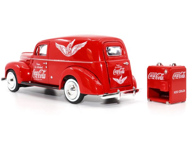 1940 Ford Sedan Cargo Van Red "Pause... Go Refreshed Coca-Cola" with Vending Machine Accessory 1/24 Diecast Model Car by Motor City Classics - Image 2
