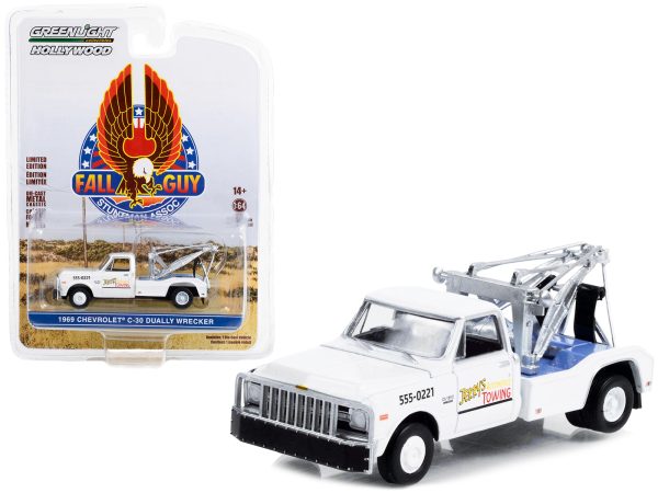 1969 Chevrolet C-30 Dually Wrecker Tow Truck White "Jerryâ€™s Towing" "Fall Guy Stuntman Association" Hollywood Special Edition 1/64 Diecast Model Car by Greenlight