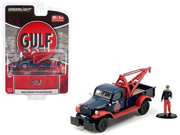 1950 Dodge Power Wagon Tow Truck Dark Blue (Weathered) "Gulf Oil" with Mechanic Figure Limited Edition to 3600 pieces Worldwide 1/64 Diecast Model Car by Greenlight - Image 3