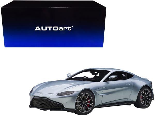 2019 Aston Martin Vantage RHD (Right Hand Drive) Magnetic Silver 1/18 Model Car by Autoart - Image 2