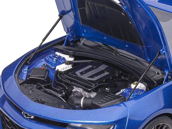 Chevrolet Camaro ZL1 Hyper Blue Metallic 1/18 Model Car by Autoart - Image 3
