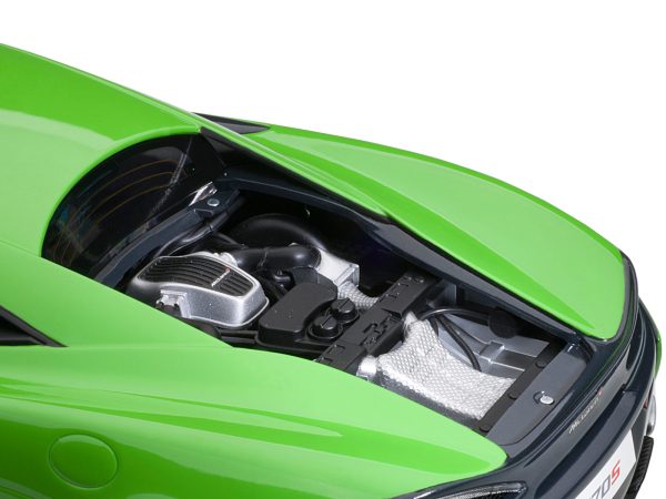Mclaren 570S Mantis Green with Black Wheels 1/18 Model Car by Autoart - Image 2