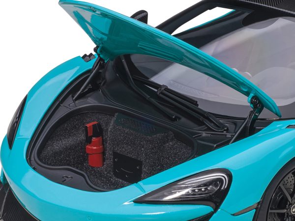 Mclaren 600LT Fistral Blue and Carbon 1/18 Model Car by Autoart - Image 4