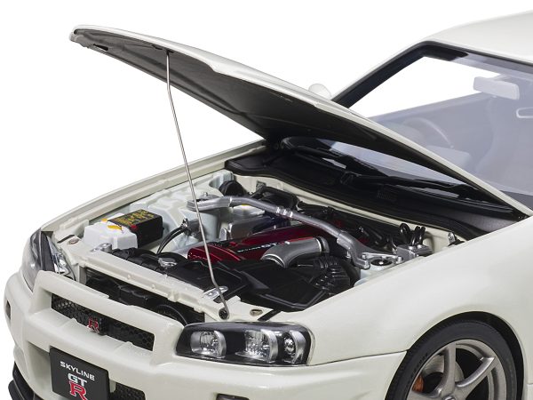 Nissan Skyline GT-R (R34) V-Spec II RHD (Right Hand Drive) White Pearl 1/18 Model Car by Autoart - Image 3