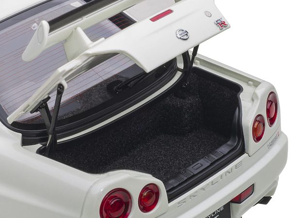 Nissan Skyline GT-R (R34) V-Spec II RHD (Right Hand Drive) White Pearl 1/18 Model Car by Autoart - Image 4
