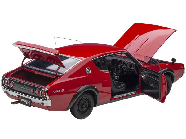 Nissan Skyline 2000GT-R (KPGC110) RHD (Right Hand Drive) Red 1/18 Model Car by Autoart - Image 4