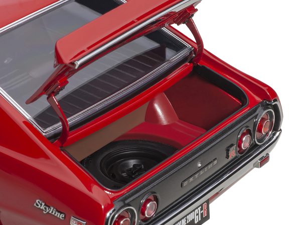 Nissan Skyline 2000GT-R (KPGC110) RHD (Right Hand Drive) Red 1/18 Model Car by Autoart - Image 3