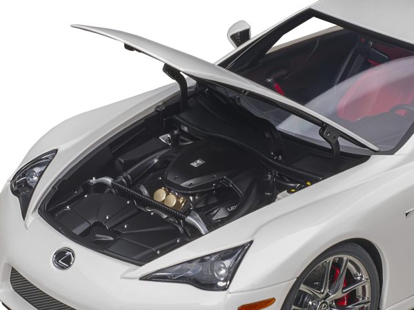 Lexus LFA Whitest White with Red and Black Interior 1/18 Model Car by Autoart - Image 3