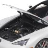 Lexus LFA Whitest White with Carbon Top 1/18 Model Car by Autoart - Image 4