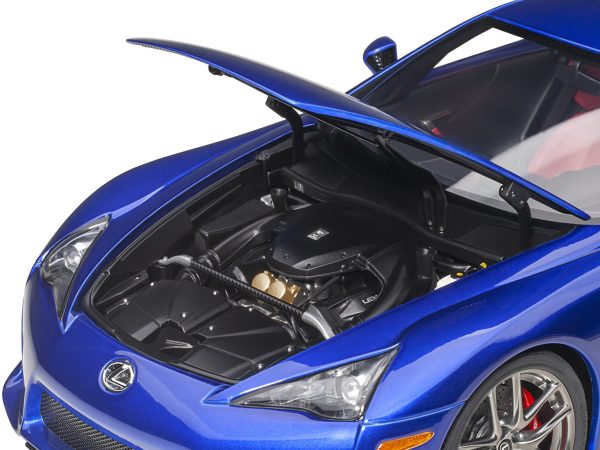 Lexus LFA Pearl Blue Metallic 1/18 Model Car by Autoart - Image 4