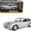 Aston Martin DB5 RHD (Right Hand Drive) Silver Metallic James Bond 007 "Goldfinger" (1964) Movie "James Bond Collection" Series 1/24 Diecast Model Car by Motormax - Image 5