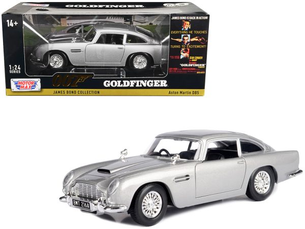Aston Martin DB5 RHD (Right Hand Drive) Silver Metallic James Bond 007 "Goldfinger" (1964) Movie "James Bond Collection" Series 1/24 Diecast Model Car by Motormax - Image 5