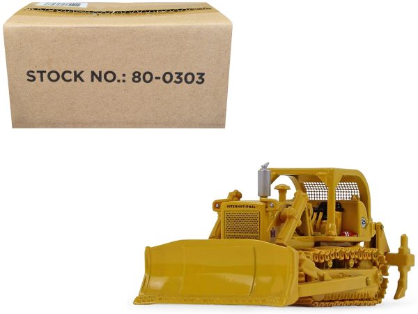 International Harvester TD-25 Crawler & ROPS Tractor with Ripper Yellow 1/87 Diecast Model by First Gear - Image 5