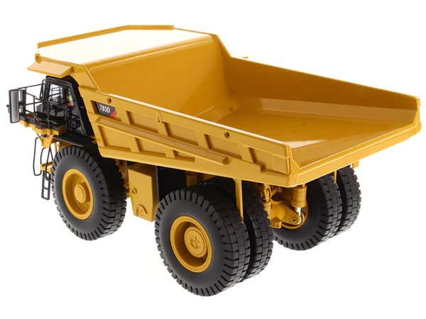 CAT Caterpillar 785D Mining Truck Yellow with Operator "Core Classics" Series 1/50 Diecast Model by Diecast Masters - Image 2