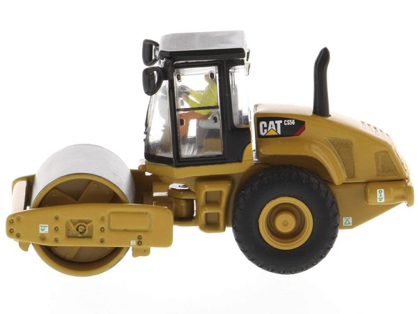 CAT Caterpillar CS56 Smooth Drum Vibratory Soil Compactor with Operator "High Line" Series 1/87 (HO) Scale Diecast Model by Diecast Masters - Image 5