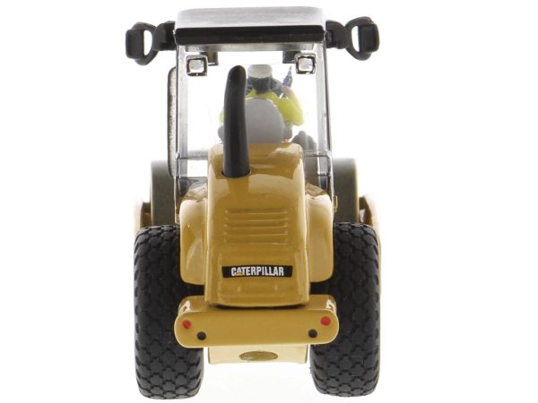 CAT Caterpillar CS56 Smooth Drum Vibratory Soil Compactor with Operator "High Line" Series 1/87 (HO) Scale Diecast Model by Diecast Masters - Image 3