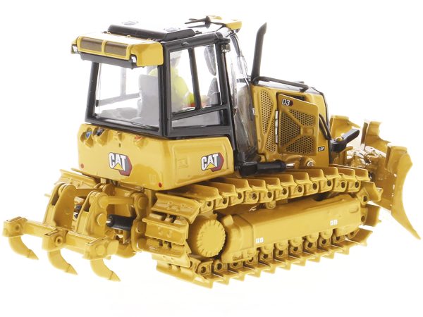 CAT Caterpillar D3 Track Type Dozer with Operator "High Line" Series 1/50 Diecast Model by Diecast Masters - Image 3