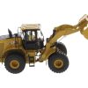 CAT Caterpillar 972 XE Wheel Loader Yellow with Operator "High Line Series" 1/50 Diecast Model by Diecast Masters - Image 3