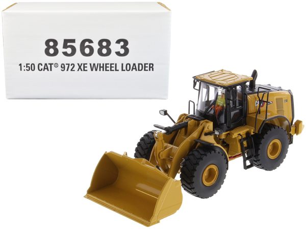 CAT Caterpillar 972 XE Wheel Loader Yellow with Operator "High Line Series" 1/50 Diecast Model by Diecast Masters - Image 5