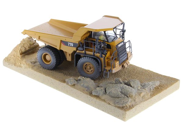 CAT Caterpillar 770 Off-Highway Truck Yellow (Weathered) with Operator "Weathered" Series 1/50 Diecast Model by Diecast Masters - Image 4