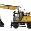 CAT Caterpillar M318 Wheeled Excavator Yellow with Operator "High Line" Series 1/50 Diecast Model by Diecast Masters - Image 4