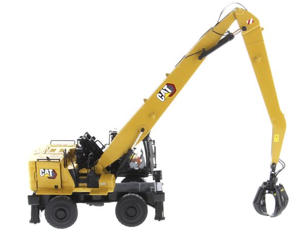 CAT Caterpillar MH3040 Wheel Material Handler with Operator "High Line Series" 1/50 Diecast Model by Diecast Masters - Image 4