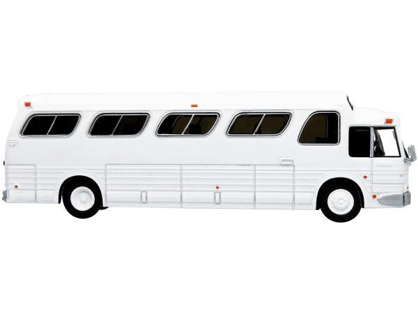 1966 GM PD4107 "Buffalo" Coach Bus Blank White "Vintage Bus & Motorcoach Collection" 1/87 Diecast Model by Iconic Replicas - Image 2