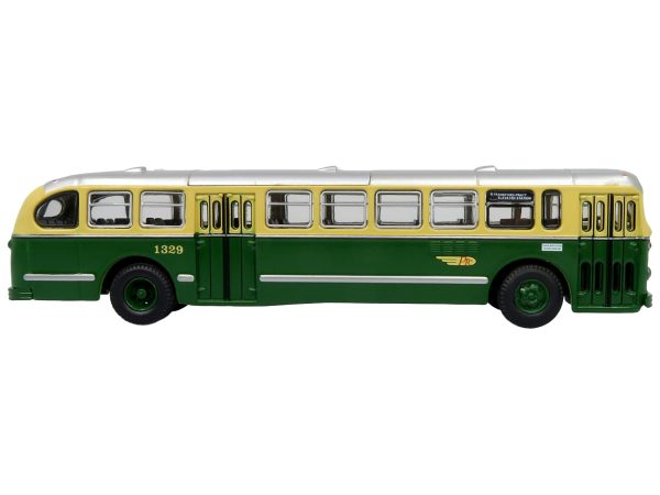 1952 CCF-Brill CD-44 Transit Bus PTC (Philadelphia Transportation Company) "R Frankford-Pratt Elevated Station" "Vintage Bus & Motorcoach Collection" 1/87 (HO) Diecast Model by Iconic Replicas - Image 2