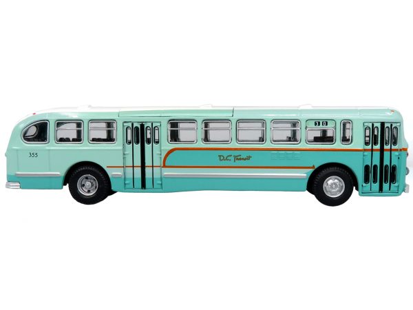 1952 CCF-Brill CD-44 Transit Bus DC Transit "30 17th & Penna SE" "Vintage Bus & Motorcoach Collection" 1/87 (HO) Diecast Model by Iconic Replicas - Image 2