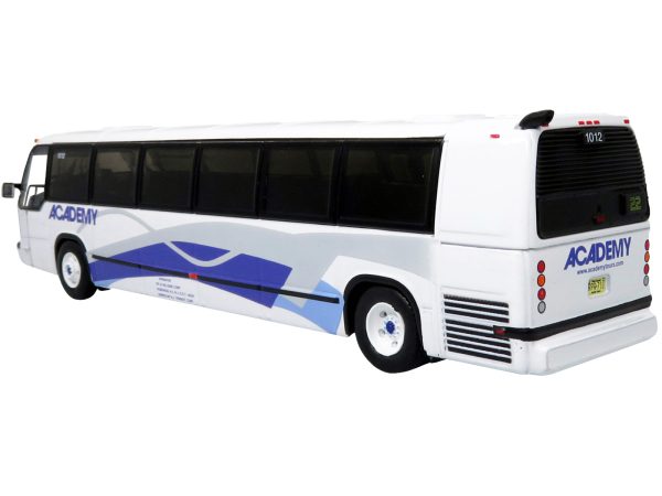 TMC RTS Transit Bus Academy Bus Lines "22 Hoboken" "Vintage Bus & Motorcoach Collection" 1/87 Diecast Model by Iconic Replicas - Image 2