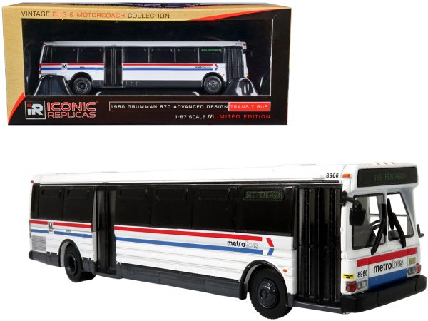 1980 Grumman 870 Advanced Design Transit Bus WMATA (Washington Metropolitan Area Transit Authority) Metro Bus "16S Pentagon" "Vintage Bus & Motorcoach Collection" 1/87 Diecast Model by Iconic Replicas - Image 3