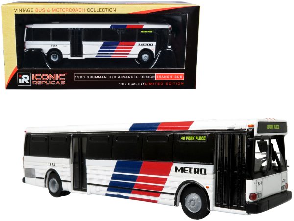 1980 Grumman 870 Advanced Design Transit Bus Metro Houston "40 Park Place" "Vintage Bus & Motorcoach Collection" 1/87 Diecast Model by Iconic Replicas - Image 3