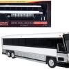 2001 MCI D4000 Coach Bus Plain White "Vintage Bus & Motorcoach Collection" Limited Edition to 504 pieces Worldwide 1/87 (HO) Diecast Model by Iconic Replicas - Image 3