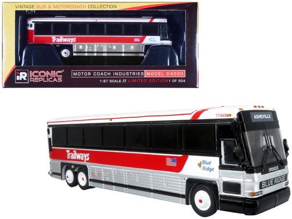 2001 MCI D4000 Coach Bus "Trailways - Blue Ridge" White and Red "Vintage Bus & Motorcoach Collection" Limited Edition to 504 pieces Worldwide 1/87 (HO) Diecast Model by Iconic Replicas - Image 3